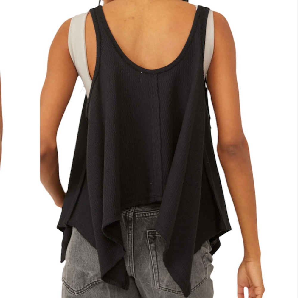 FREE PEOPLE Sing La La Black Scoop Neck Sleeveless A Asymmetric Hem Waffle Knit - Picture 3 of 4